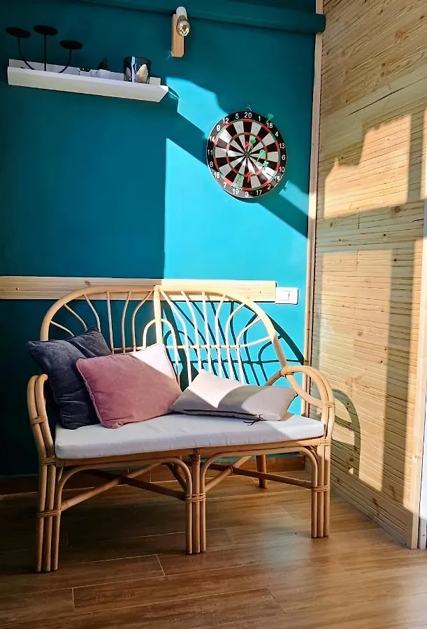 Nuci'S Place 2, Sunny Apartment With Balcony Near Blloku 地拉那